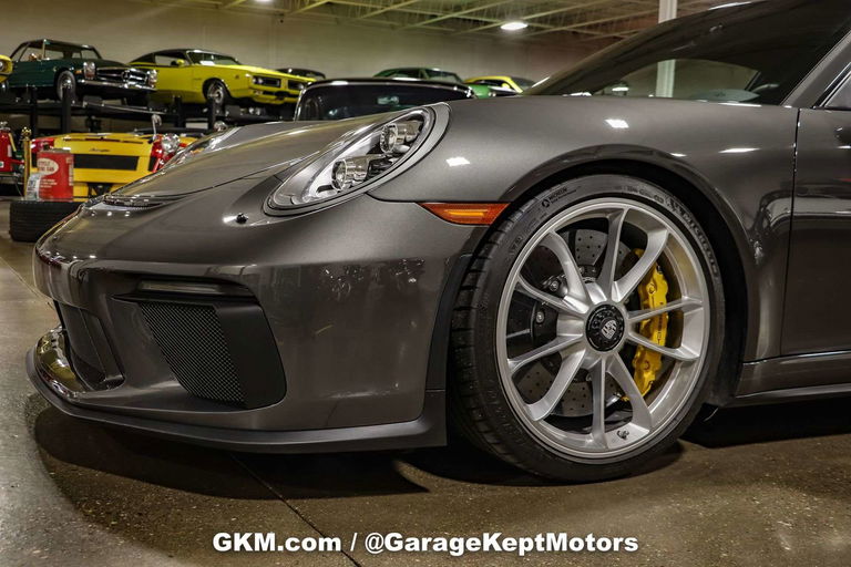 Porsche 991 GT3 Touring