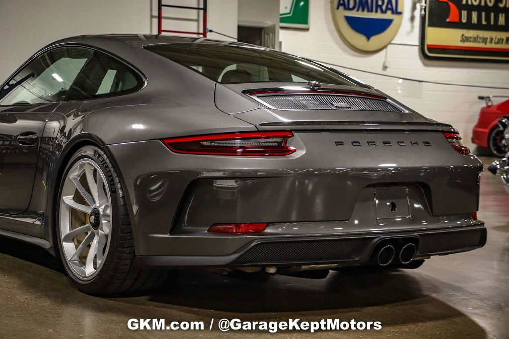 Porsche 991 GT3 Touring