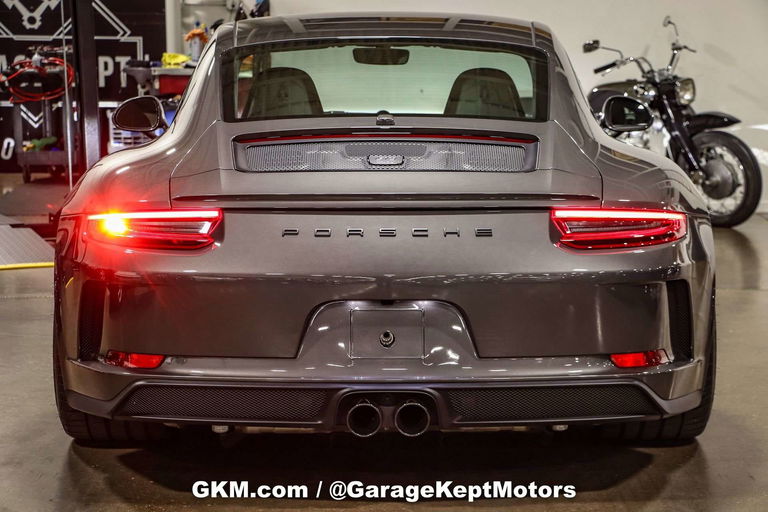 Porsche 991 GT3 Touring