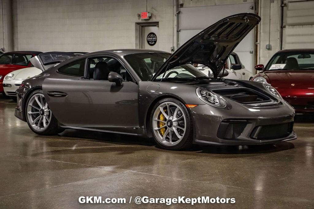 Porsche 991 GT3 Touring