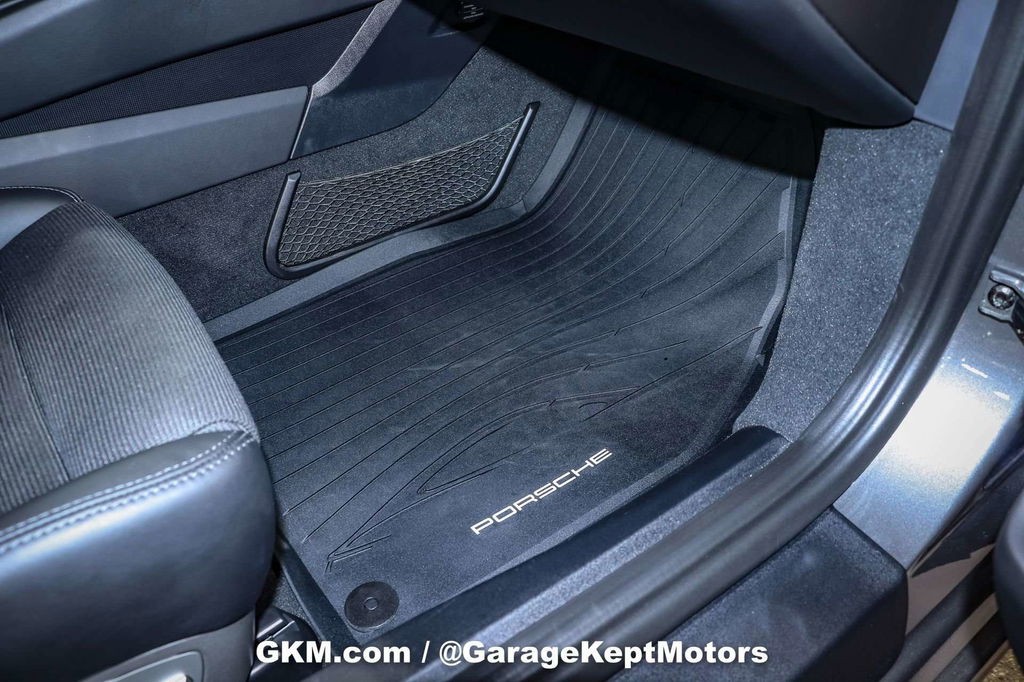 Porsche 991 GT3 Touring