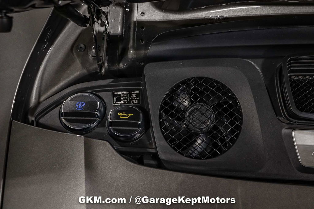 Porsche 991 GT3 Touring