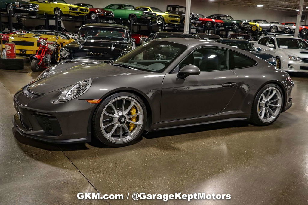 Porsche 991 GT3 Touring