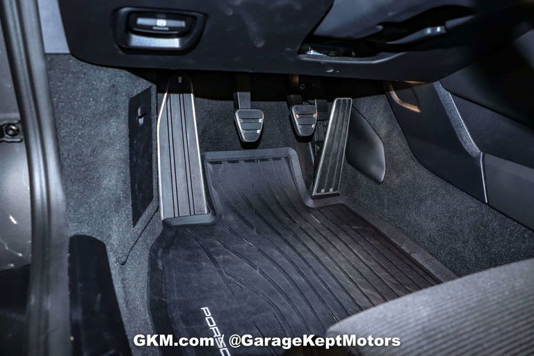 Porsche 991 GT3 Touring