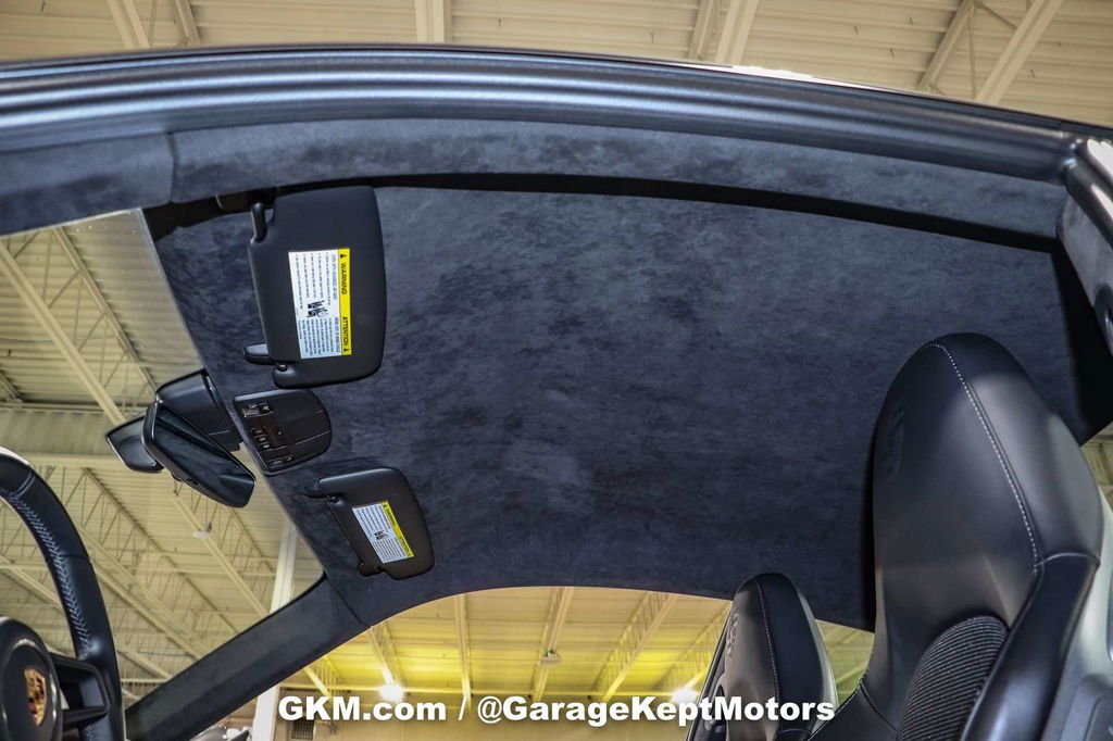 Porsche 991 GT3 Touring