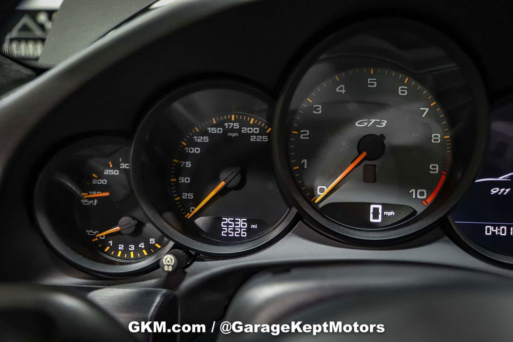 Porsche 991 GT3 Touring