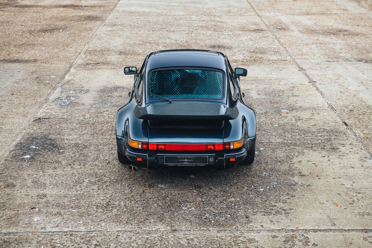Porsche 911 Turbo 3.3