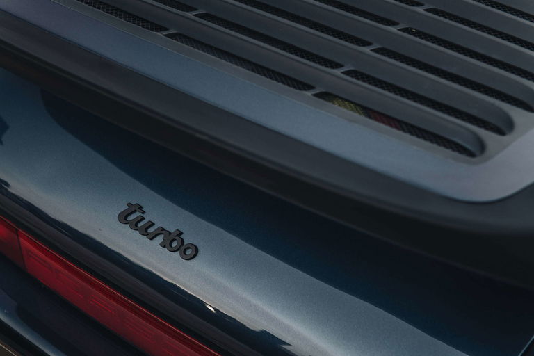 Porsche 911 Turbo 3.3