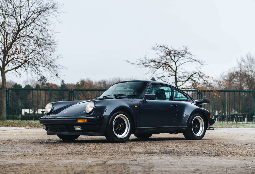 Porsche 911 Turbo 3.3