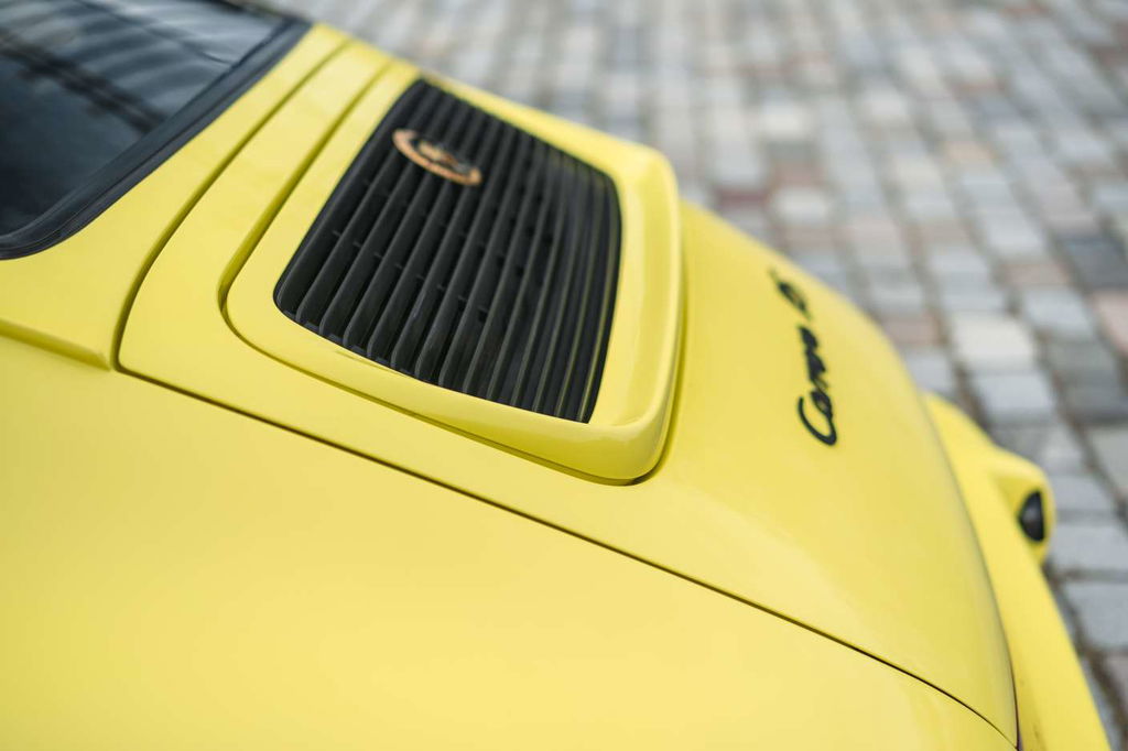 Porsche 964 Carrera RS