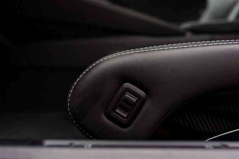 Porsche 981 Cayman GT4