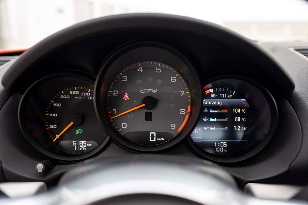 Porsche 981 Cayman GT4