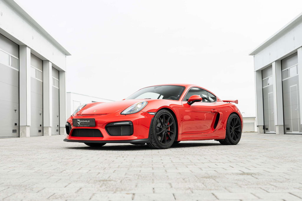 Porsche 981 Cayman GT4