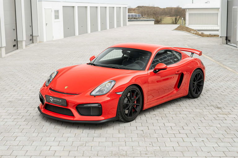 Porsche 981 Cayman GT4