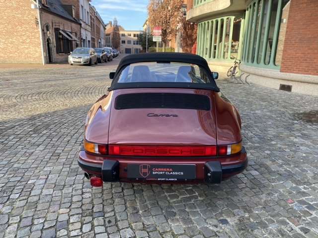 Porsche 911 Carrera 3.2