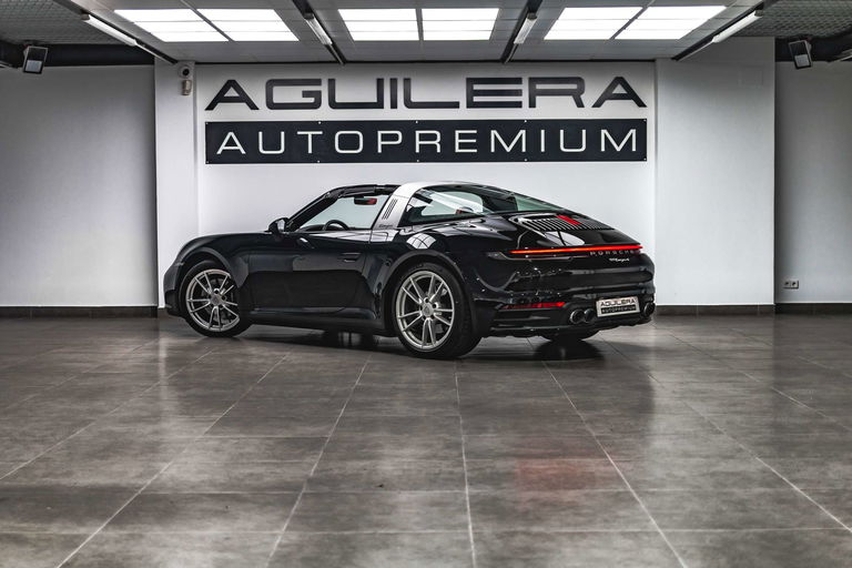 Porsche 992 Targa 4