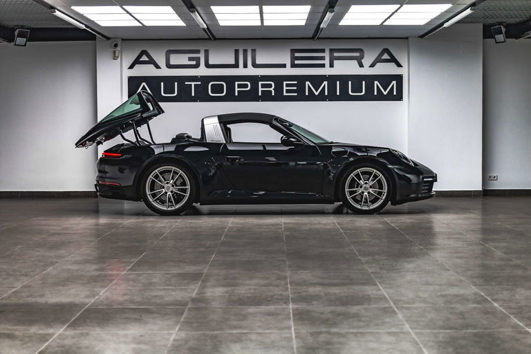 Porsche 992 Targa 4