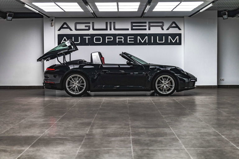 Porsche 992 Targa 4