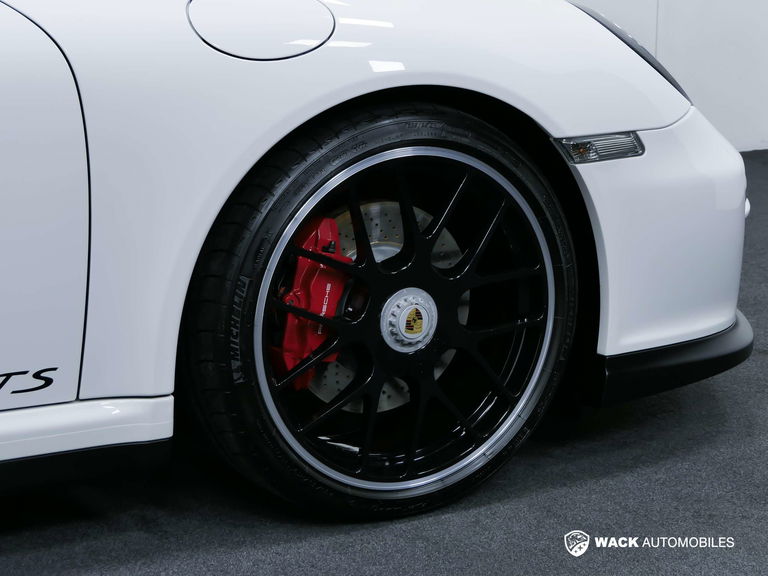 Porsche 997.2 Carrera GTS