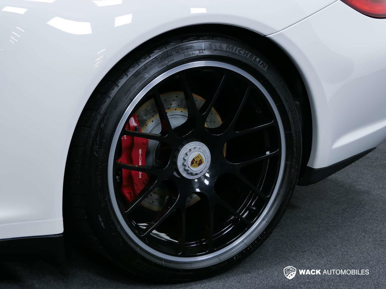 Porsche 997.2 Carrera GTS