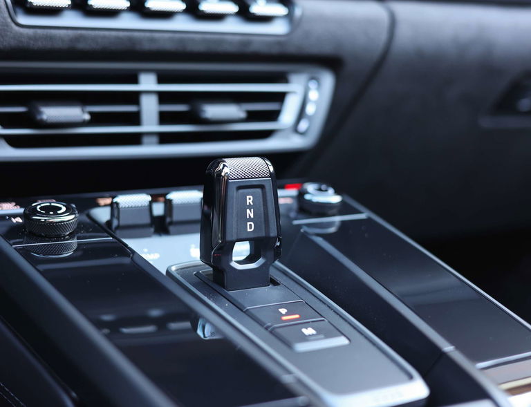 Porsche 992 Targa 4 GTS