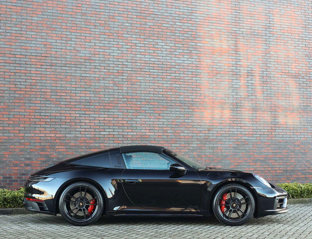 Porsche 992 Targa 4 GTS