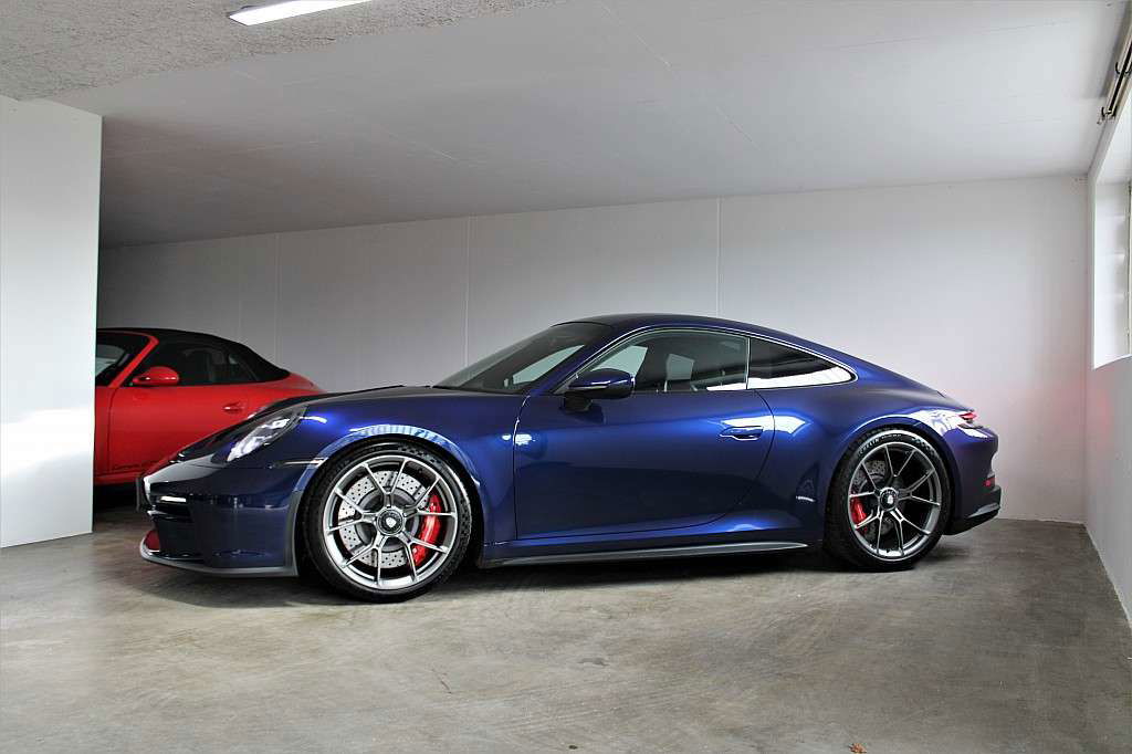 Porsche 992 GT3 Touring