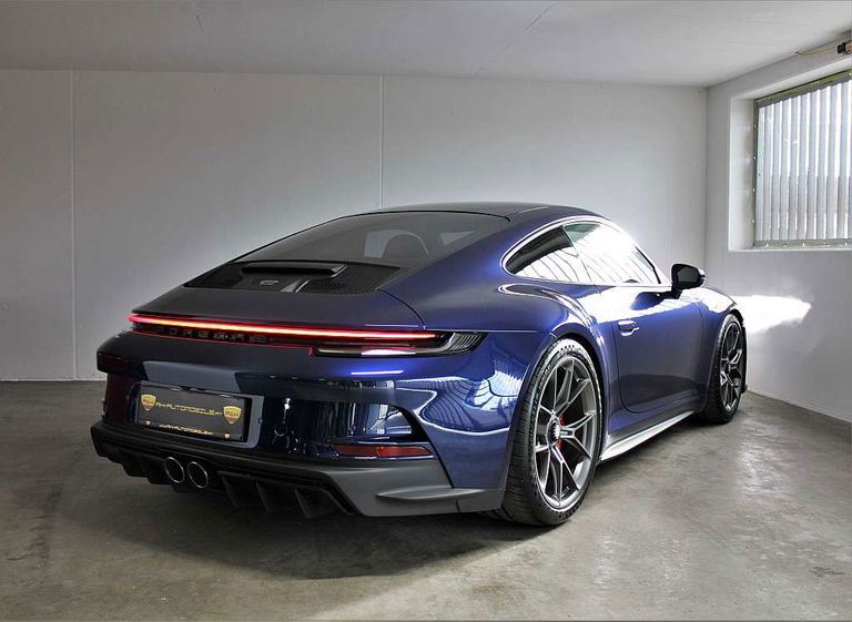 Porsche 992 GT3 Touring