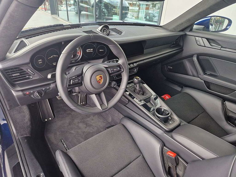 Porsche 992 GT3 Touring