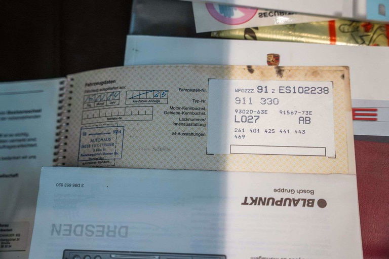 Porsche 911 Carrera 3.2