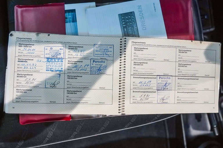 Porsche 911 Carrera 3.2