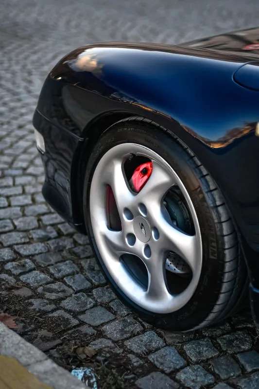 Porsche 993 Carrera 4S