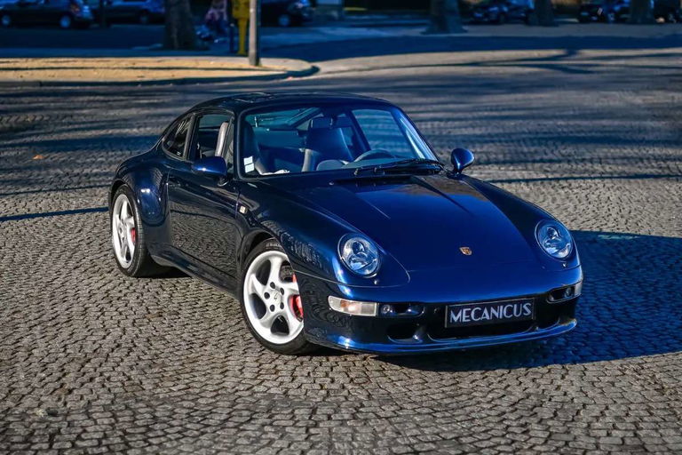 Porsche 993 Carrera 4S