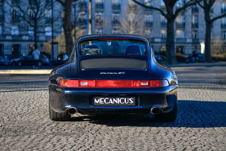Porsche 993 Carrera 4S
