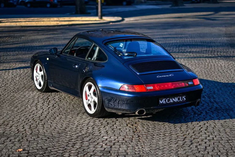 Porsche 993 Carrera 4S