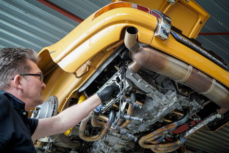 Porsche 993 Carrera 3.8