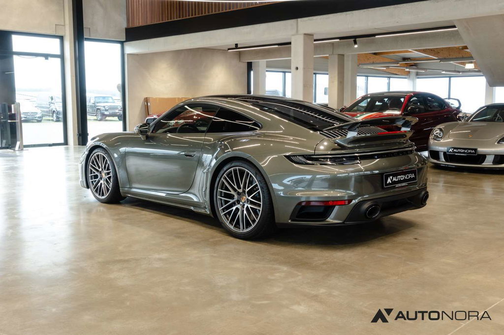 Porsche 992 Turbo S