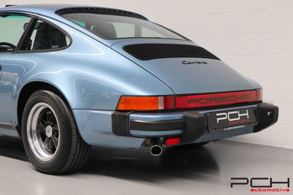 Porsche 911 Carrera 3.2