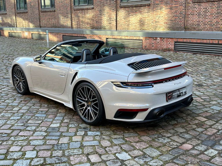Porsche 992 Turbo