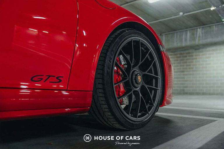 Porsche 991.2 Carrera GTS