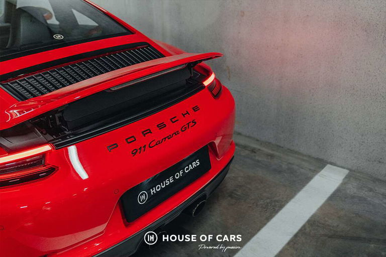 Porsche 991.2 Carrera GTS