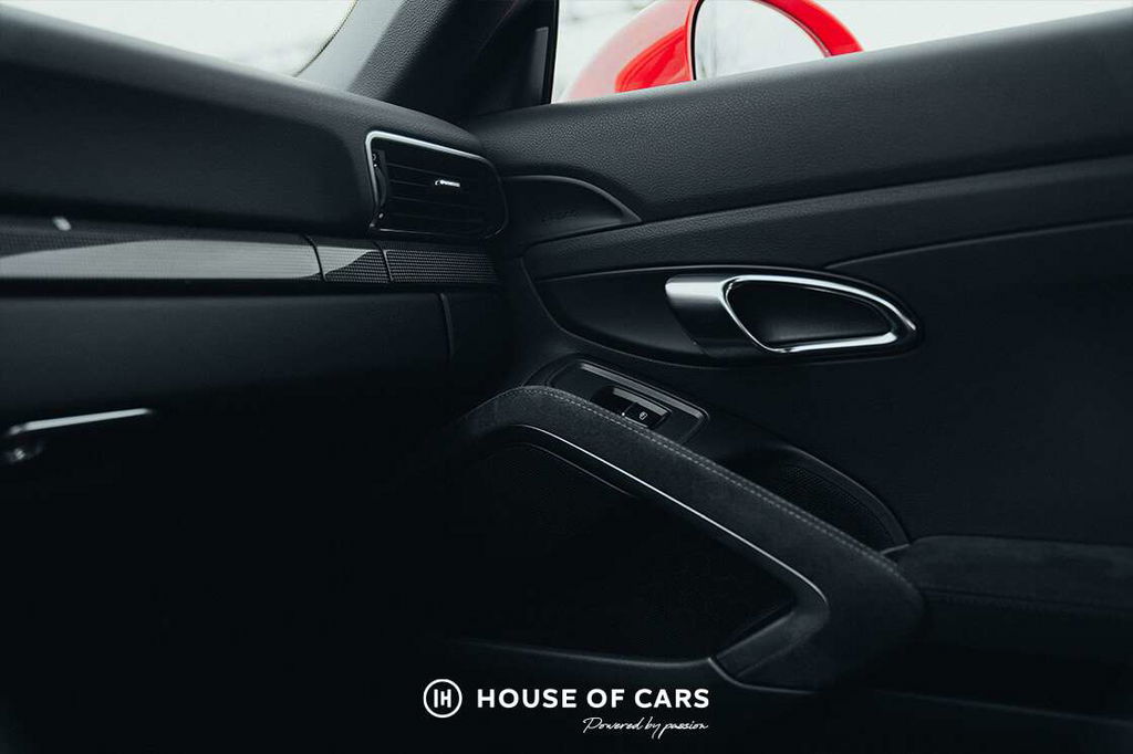 Porsche 991.2 Carrera GTS