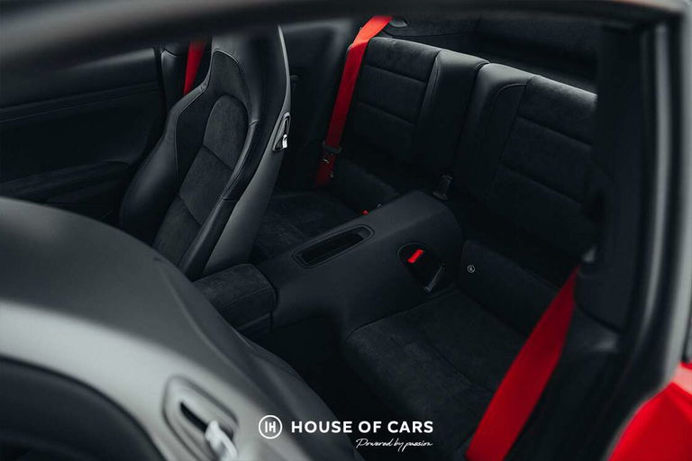 Porsche 991.2 Carrera GTS