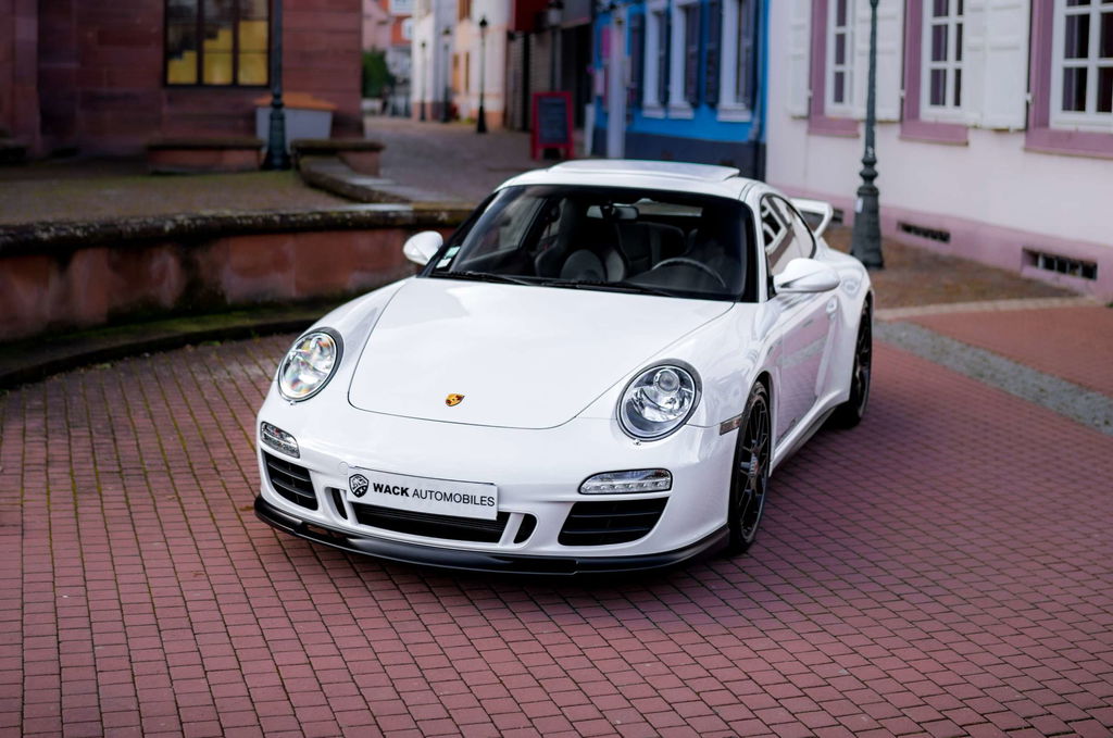 Porsche 997.2 Carrera GTS