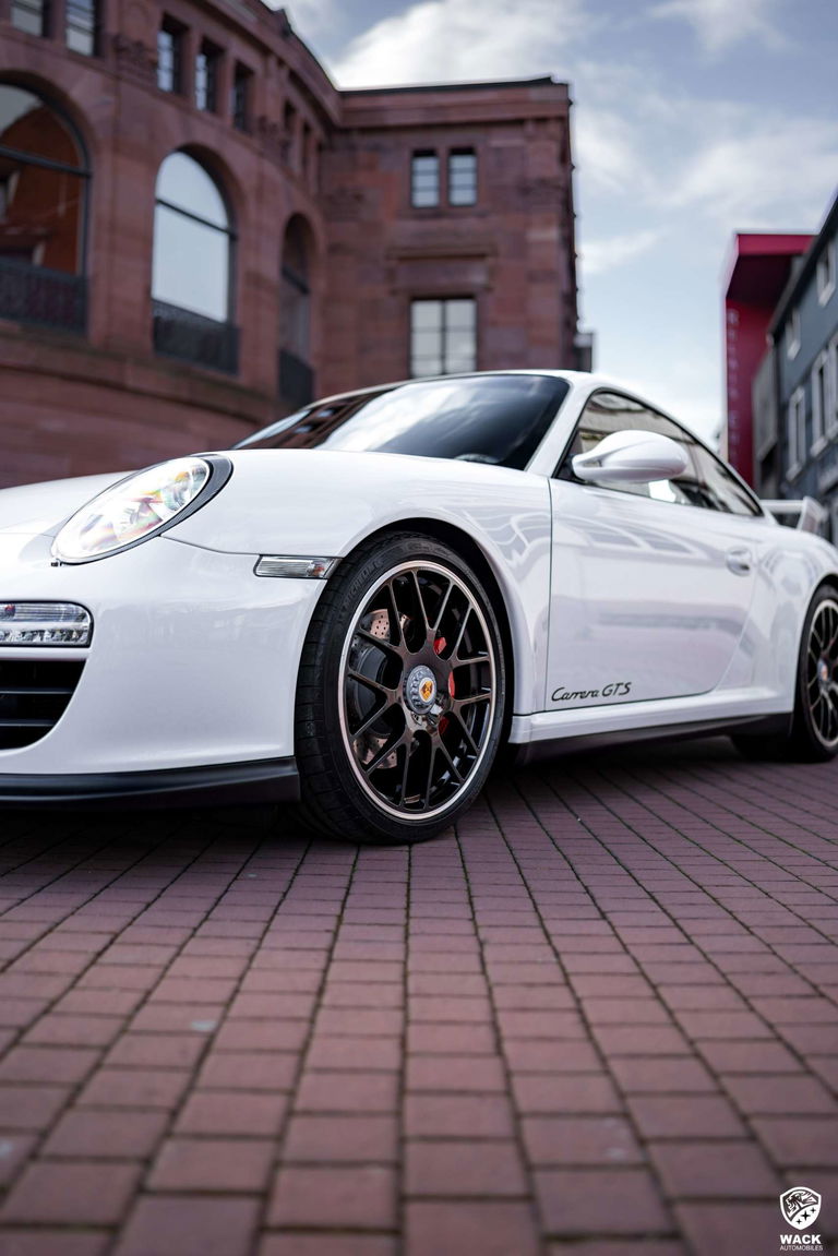 Porsche 997.2 Carrera GTS