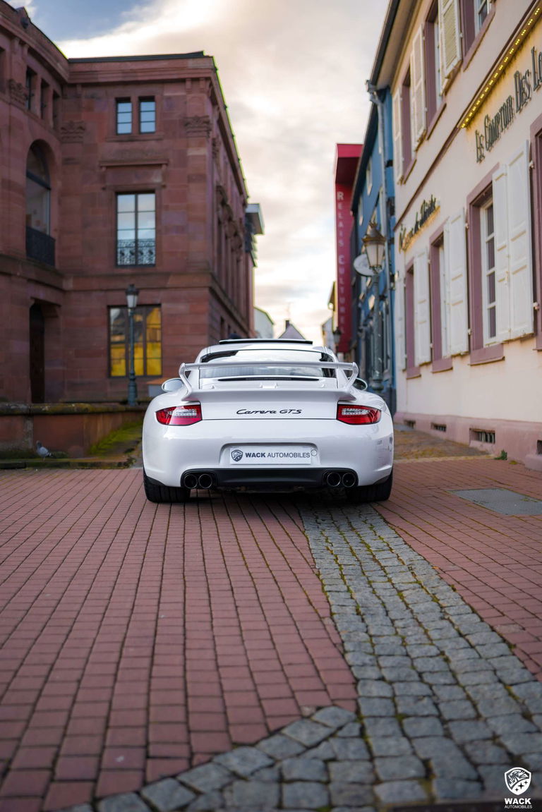 Porsche 997.2 Carrera GTS
