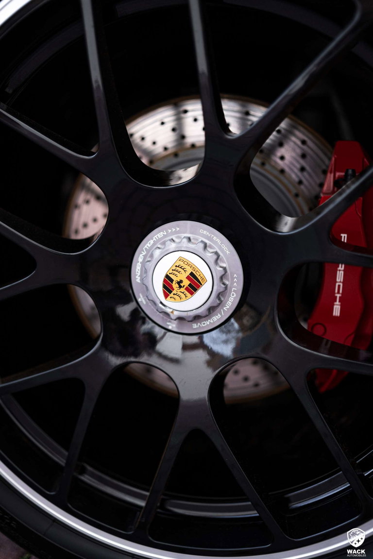 Porsche 997.2 Carrera GTS