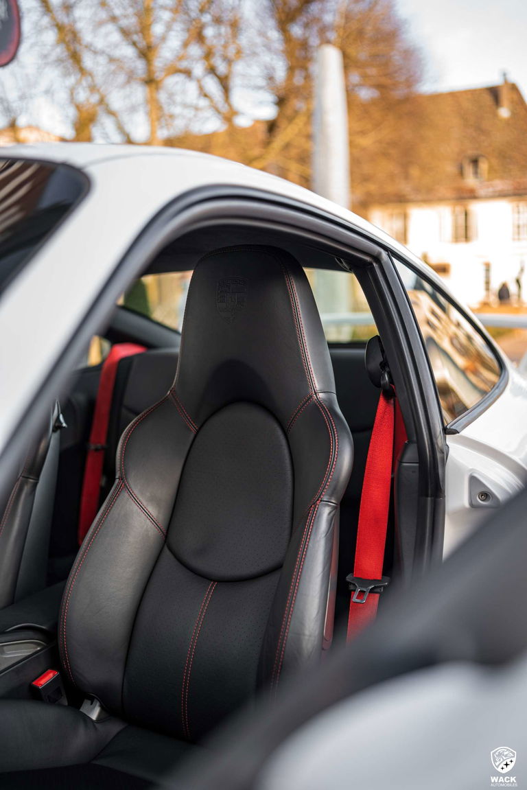 Porsche 997.2 Carrera GTS