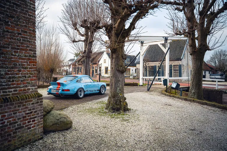 Porsche 911 Backdate