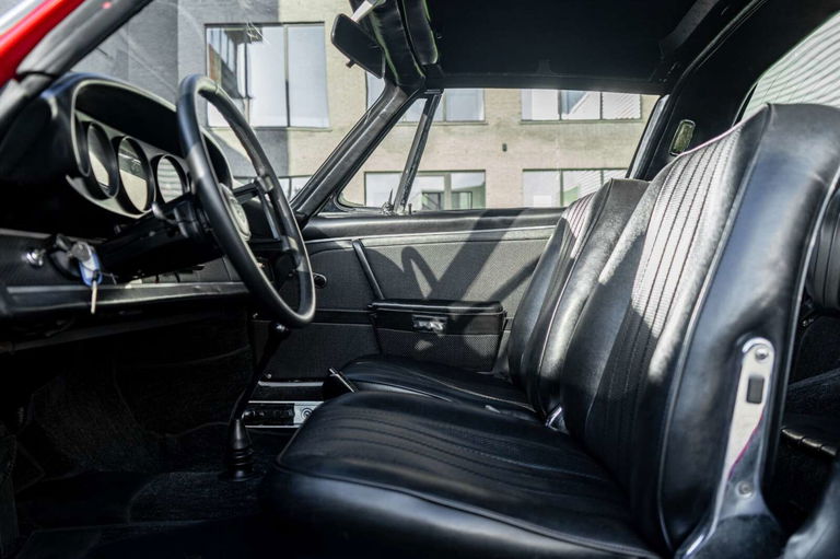 Porsche 911 S (F-Modell)